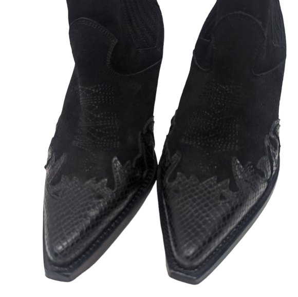 Zadig & Voltaire Black Textured Ankle Booties - Picture 3 of 5